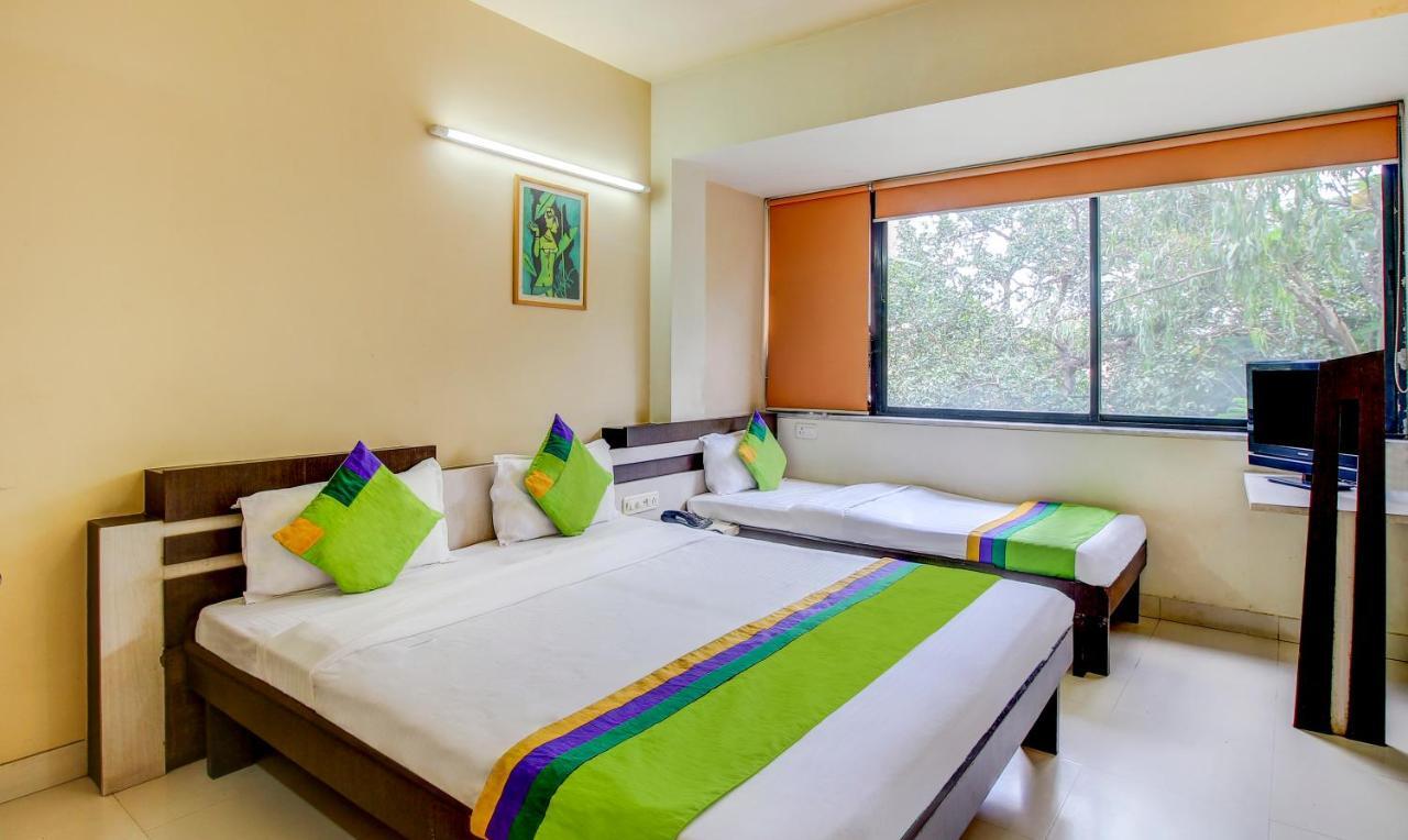 Treebo Trip Samrat Nashik Exterior photo